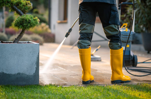 Best Deck Pressure Washing  in Dauphin, PA
